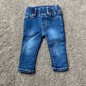 Baby gap jeggings 12-18 months
